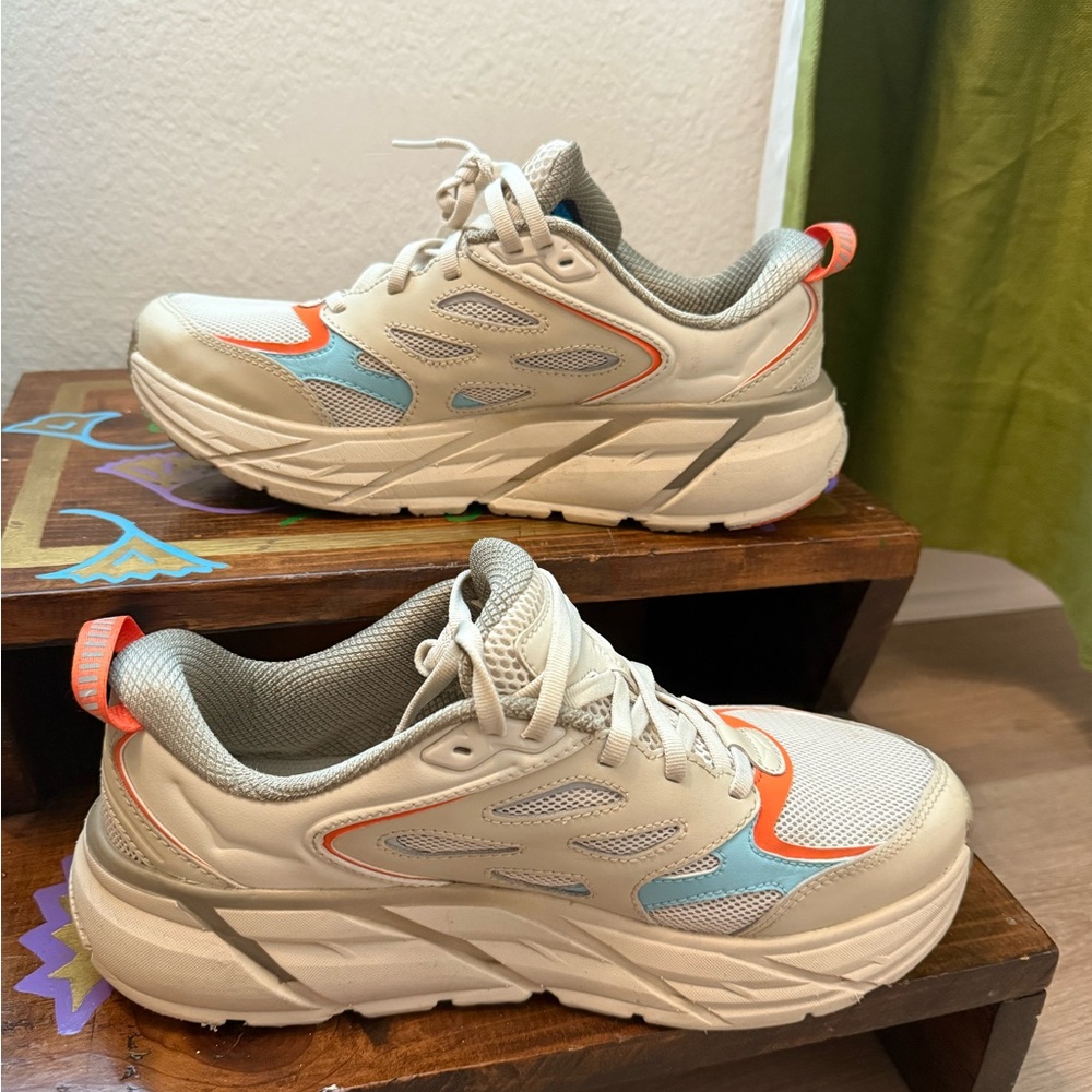 Hoka One One X Opening Ceremony Clifton - Picture 3 of 10